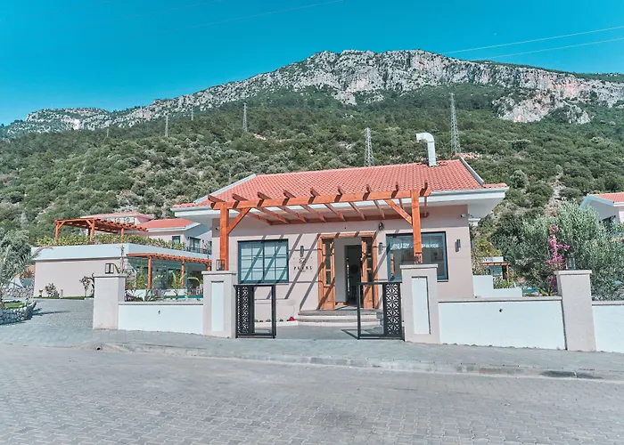 Отель The Pearl