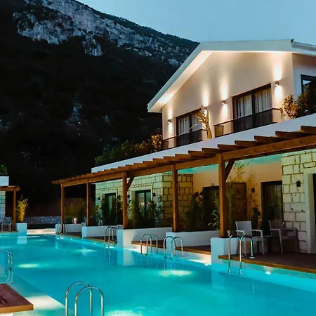 The Pearl Otel