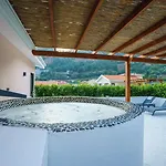 The Pearl Hotell 4*