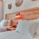 Hotell The Pearl 4*