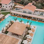 The Pearl Hotell 4*