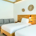 The Pearl Hotel 4*