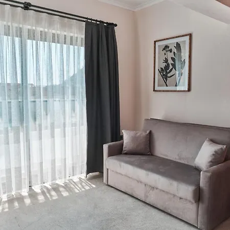 The Pearl Hotel 4*