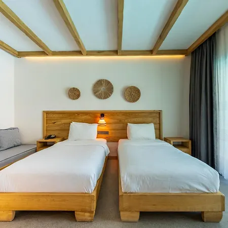 The Pearl Hotel