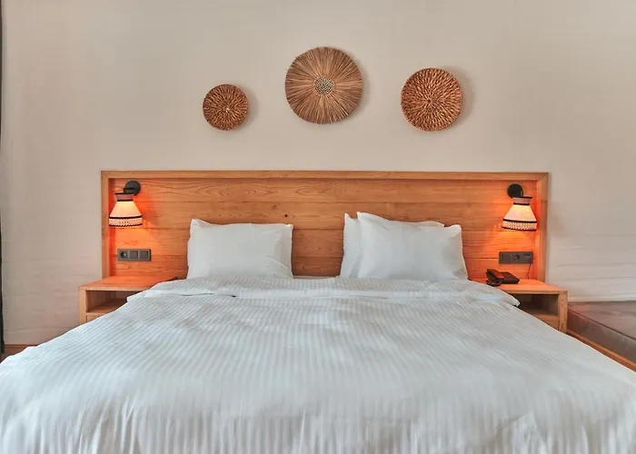 Hotel The Pearl 4*
