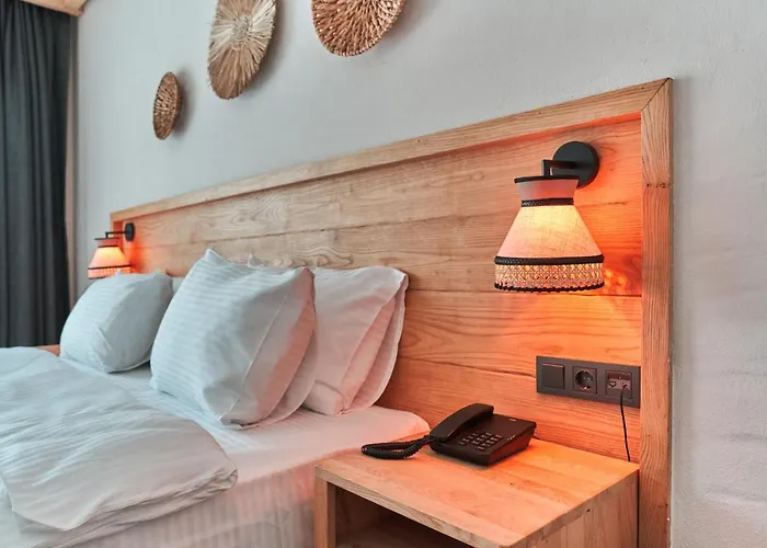 The Pearl Hotel 4*